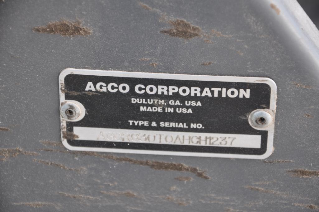 2010 AGCO 3000 6 row 30" corn head