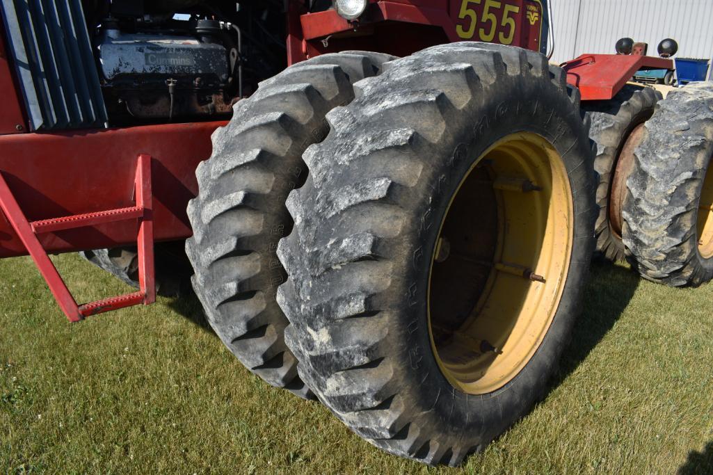 Versatile 555 4wd tractor