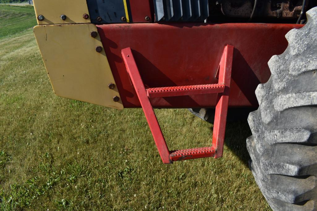 Versatile 555 4wd tractor