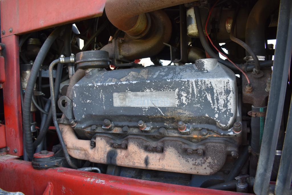 Versatile 555 4wd tractor