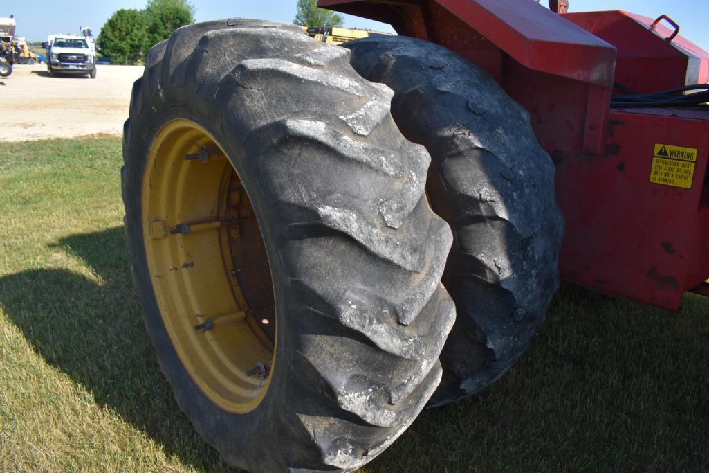 Versatile 555 4wd tractor