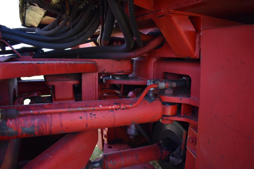 Versatile 555 4wd tractor