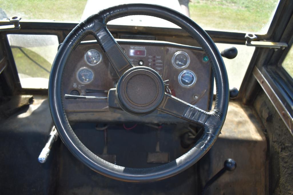 Versatile 555 4wd tractor