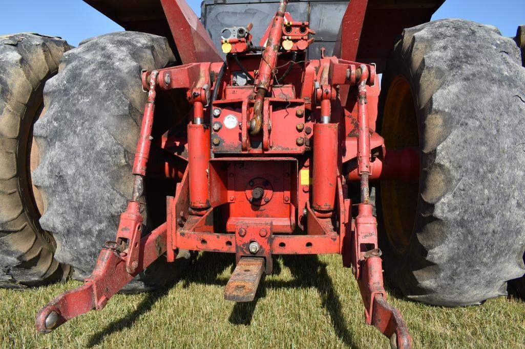Versatile 555 4wd tractor