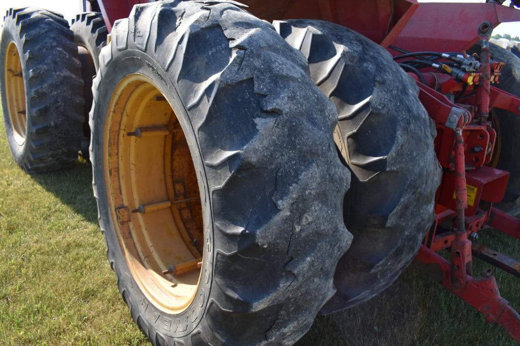 Versatile 555 4wd tractor