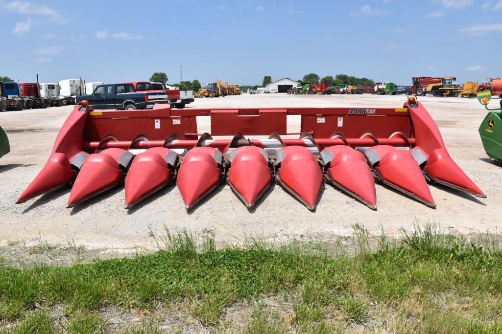 Case-IH 3408 8 row 30" corn head