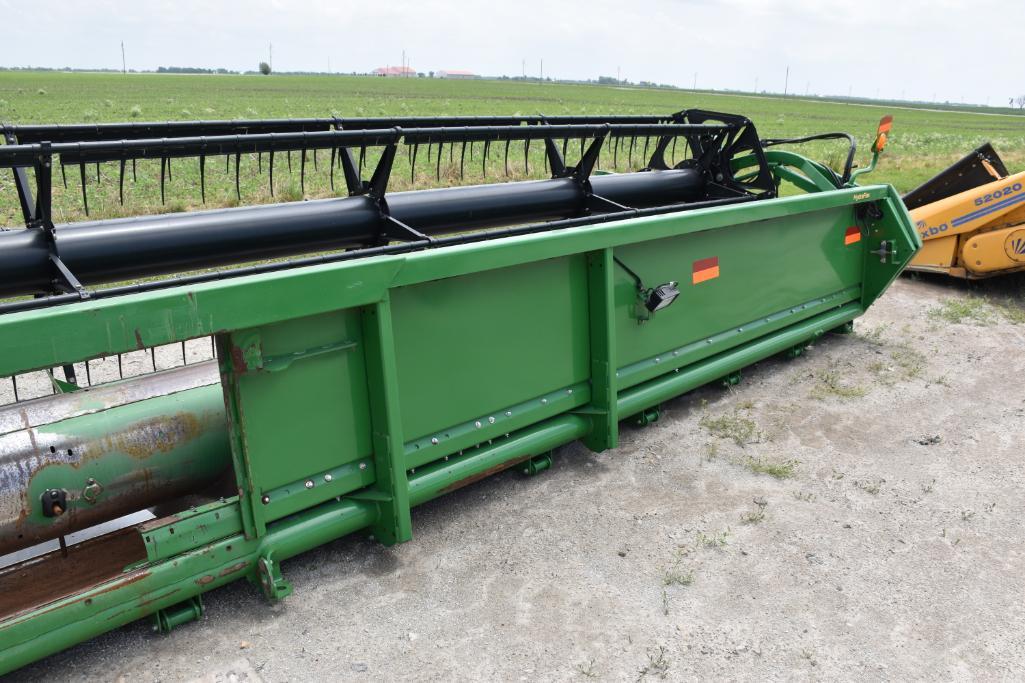 2010 John Deere 635F 35' grain platform