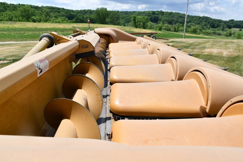 Lexion C508-30 8 row 30" corn head