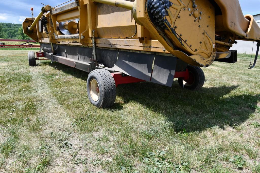 Lexion C508-30 8 row 30" corn head