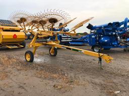 Vermeer VR1022 10-wheel hay rake