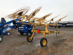 Vermeer VR1022 10-wheel hay rake
