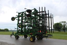 2014 John Deere 2210 56' field cultivator