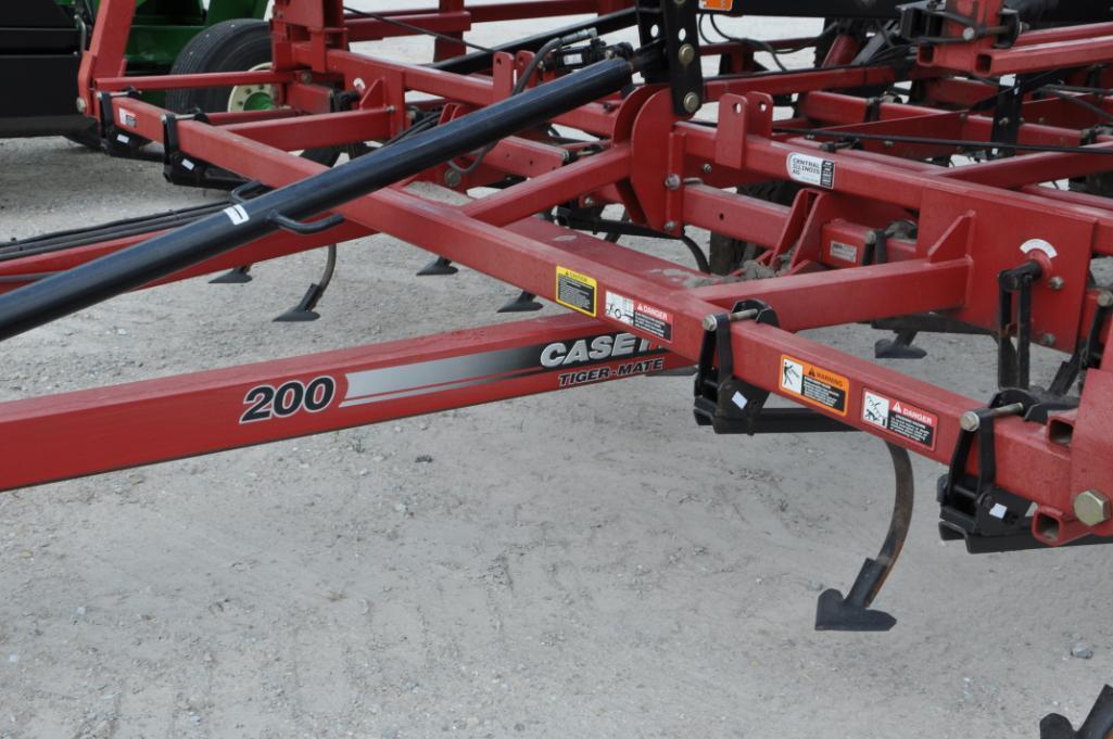 2013 Case-IH Tiger Mate 200 50' field cultivator