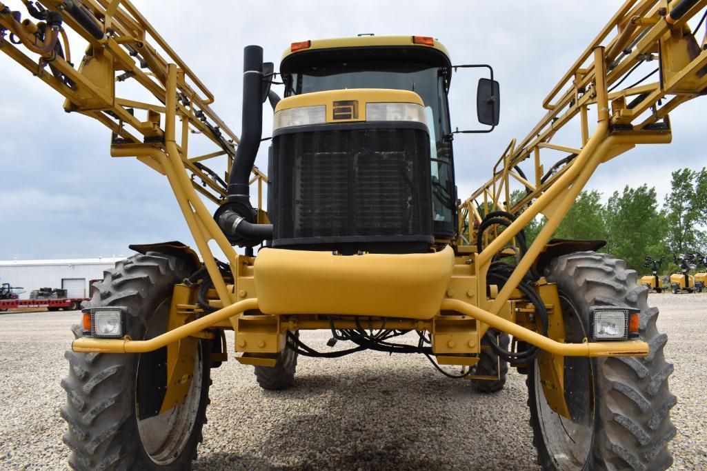 2002 AgChem RoGator 1254 self-propelled sprayer