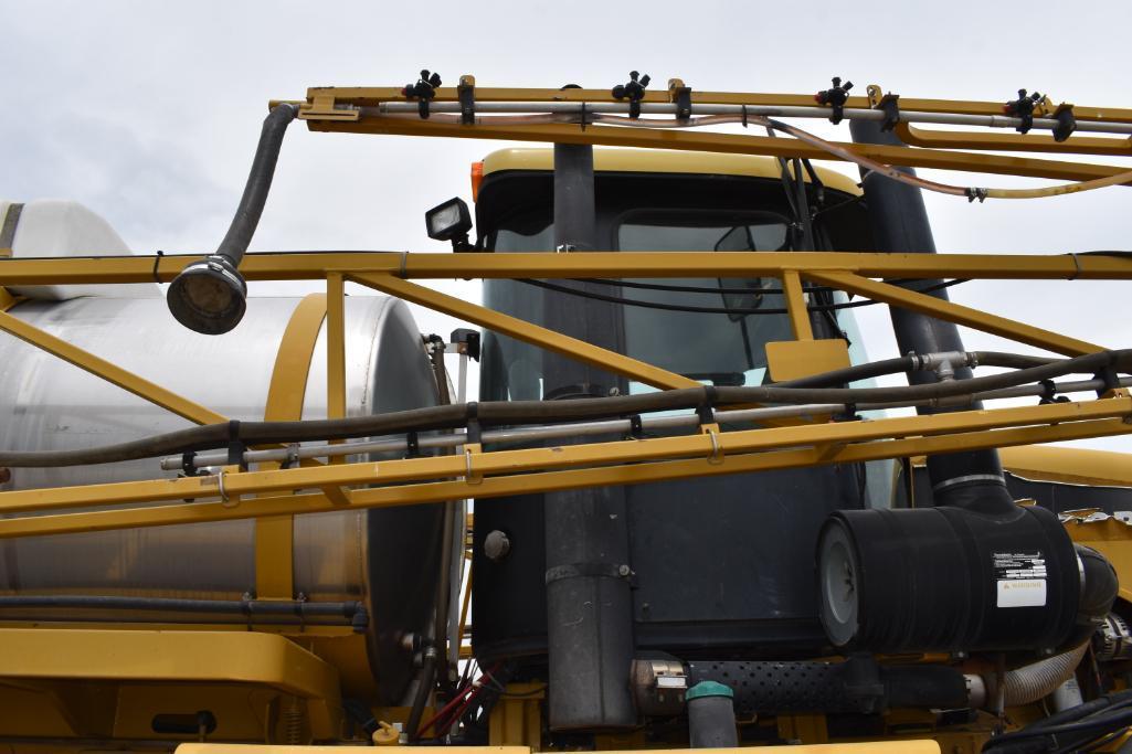 2002 AgChem RoGator 1254 self-propelled sprayer