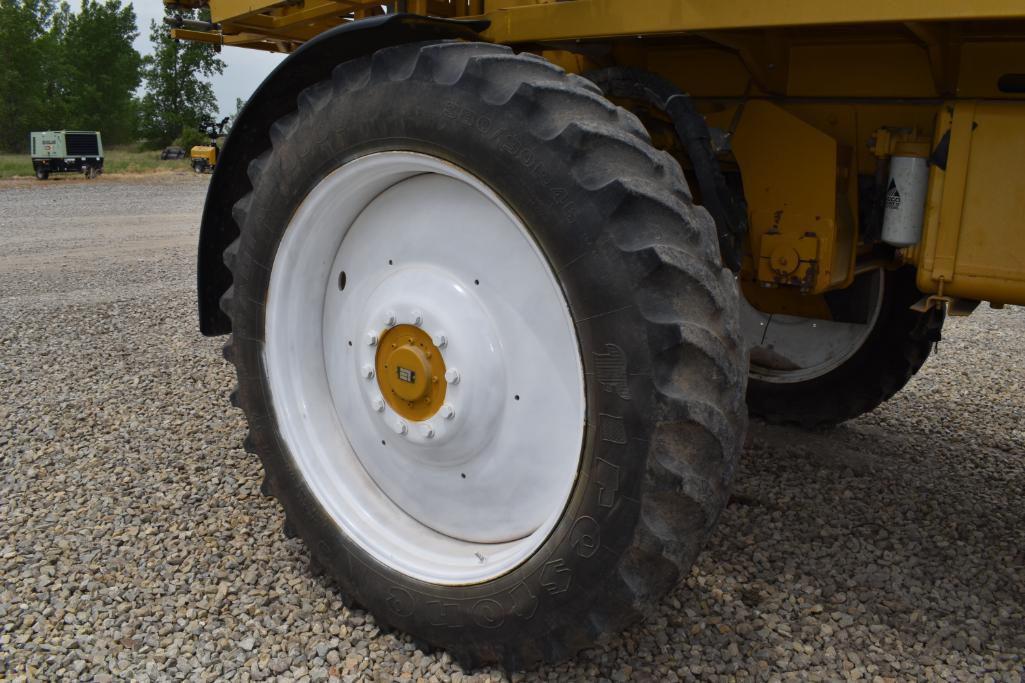 2002 AgChem RoGator 1254 self-propelled sprayer