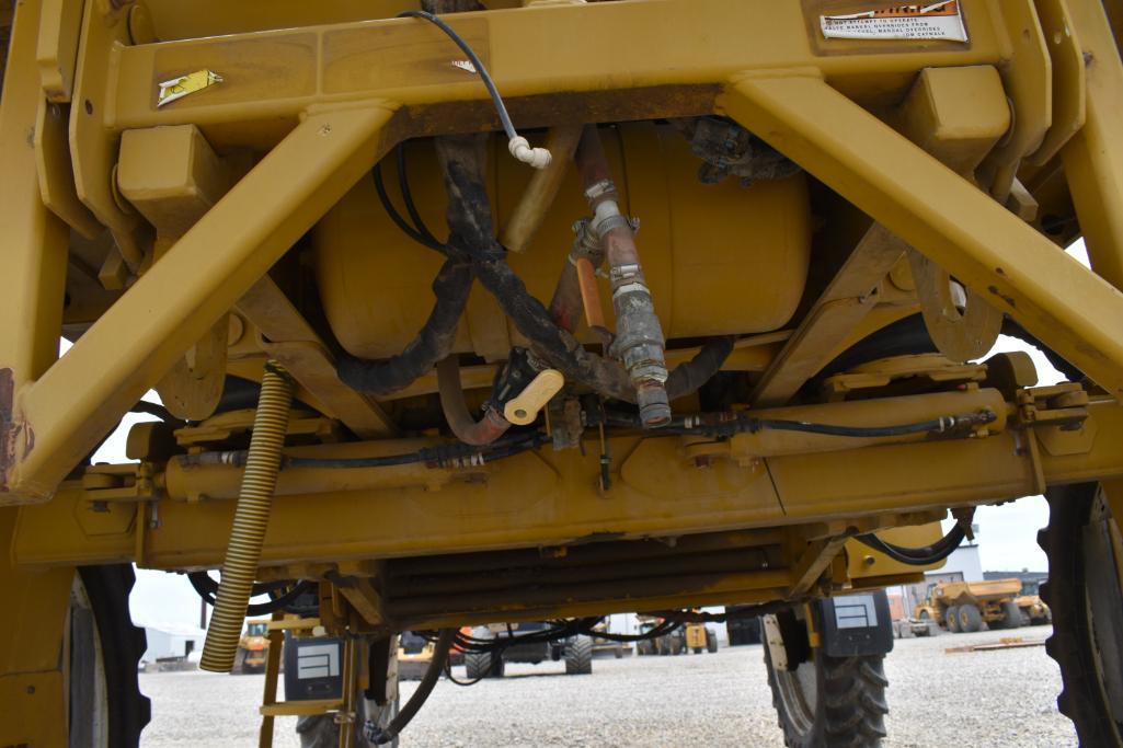 2002 AgChem RoGator 1254 self-propelled sprayer