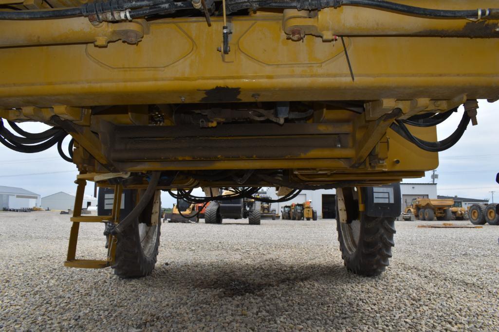 2002 AgChem RoGator 1254 self-propelled sprayer