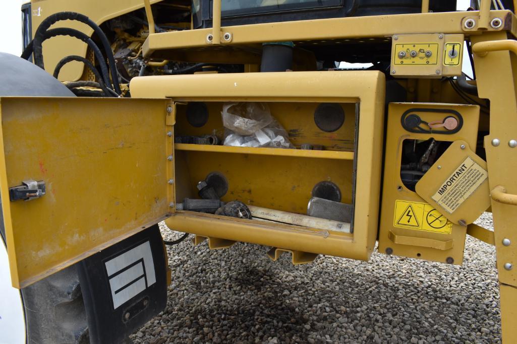2002 AgChem RoGator 1254 self-propelled sprayer