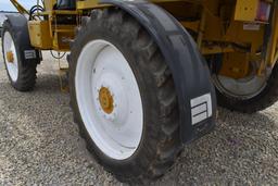 2002 AgChem RoGator 1254 self-propelled sprayer