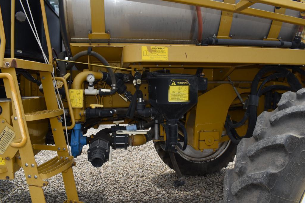 2002 AgChem RoGator 1254 self-propelled sprayer