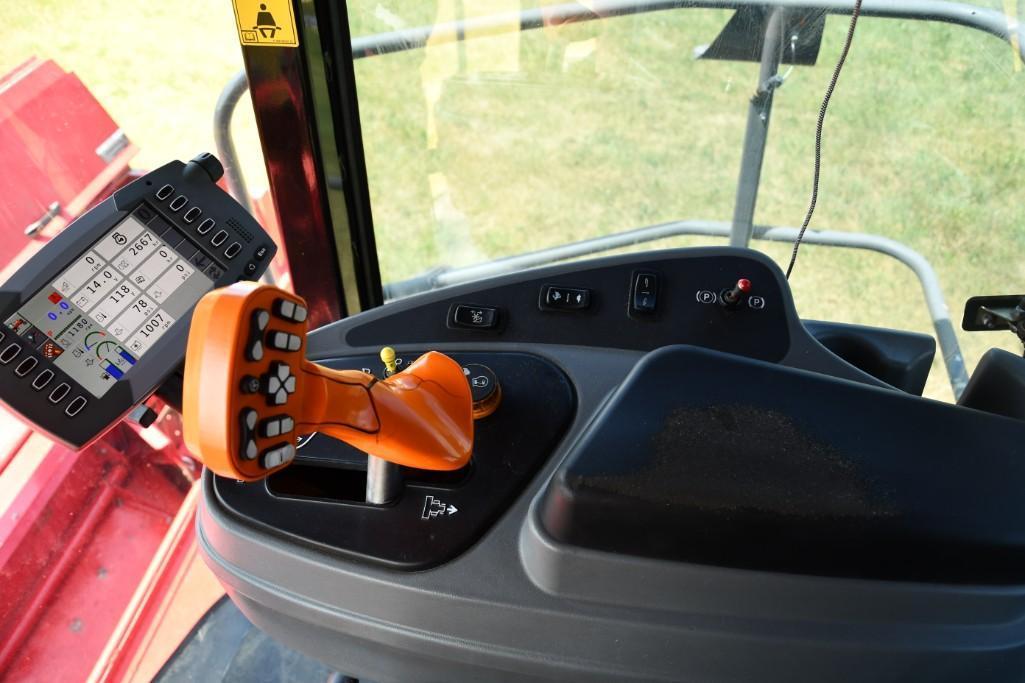 Massey Ferguson 9860 self-propelled mower conditioner