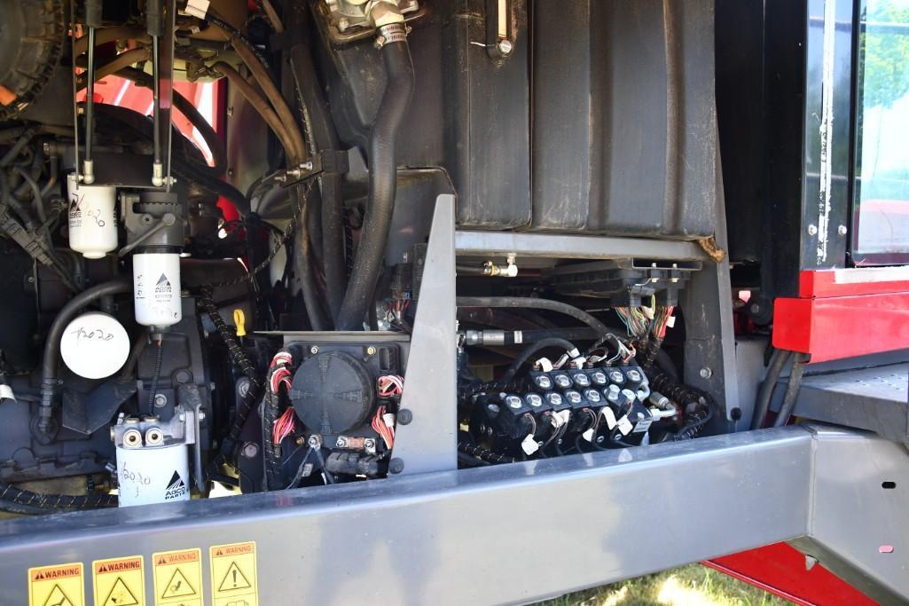 Massey Ferguson 9860 self-propelled mower conditioner