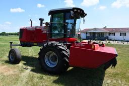 Massey Ferguson 9860 self-propelled mower conditioner