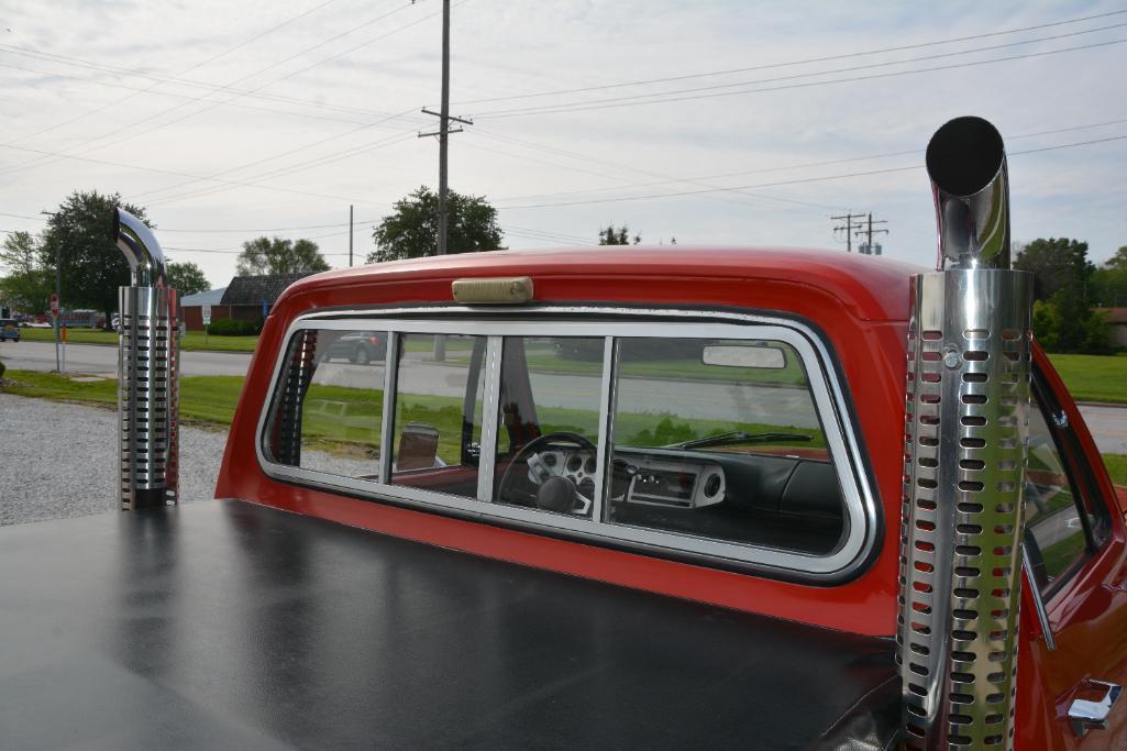1979 Dodge Adventurer 150 "LiL Red Express"