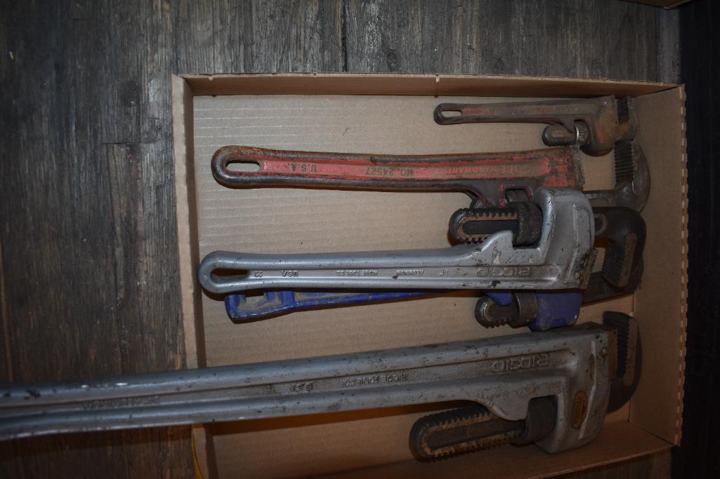 Flat of pipe wrenches
