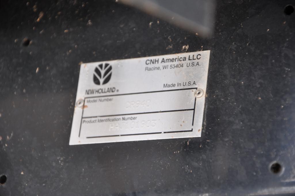 New Holland CR940 2wd combine
