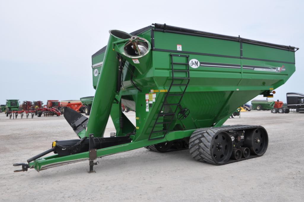 2015 J&M 1110 grain cart