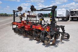 Case-IH 2500 6 shank 3-pt. strip till bar