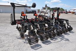 Case-IH 2500 6 shank 3-pt. strip till bar