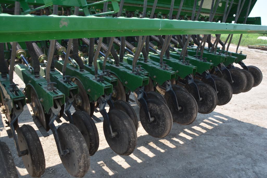 Great Plains 2S-2600-4275 26' front fold grain drill