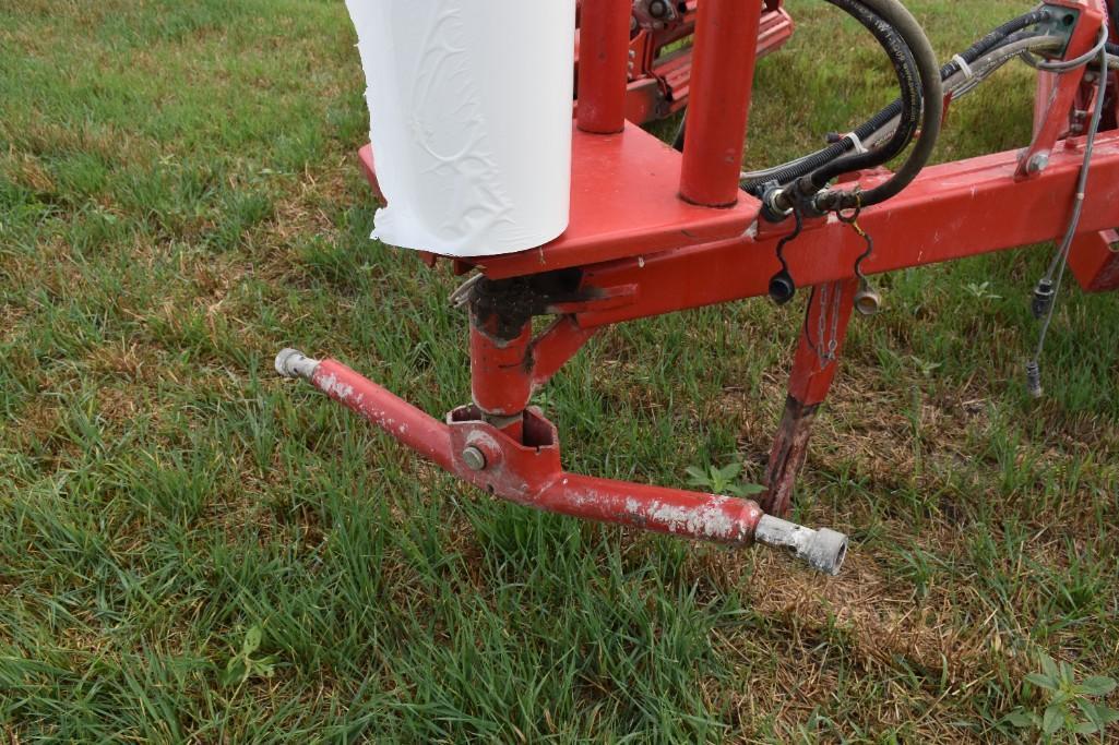 Kverneland Taarup 7664 bale wrapper