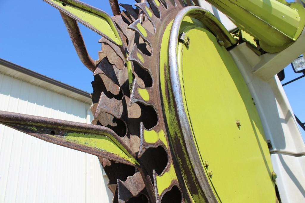 Claas RU 600 Extra folding chopping head