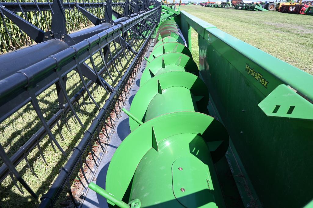 2013 John Deere 625F 25' HydraFlex platform