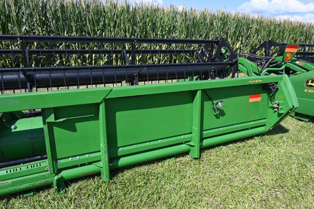 2013 John Deere 625F 25' HydraFlex platform