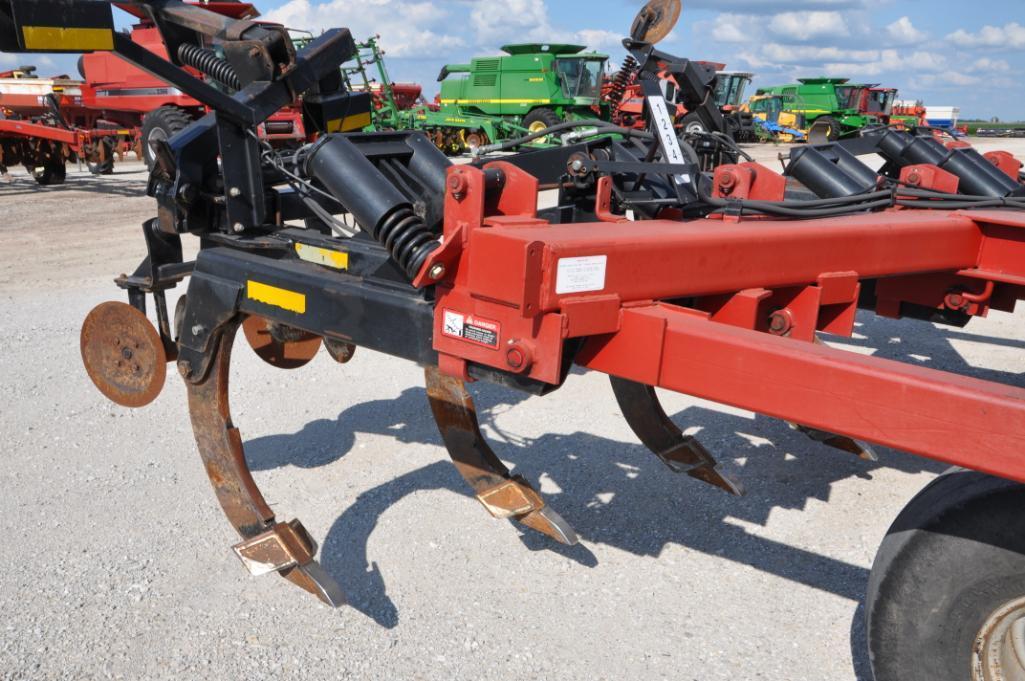 Case-IH 730B 7 shank disc ripper