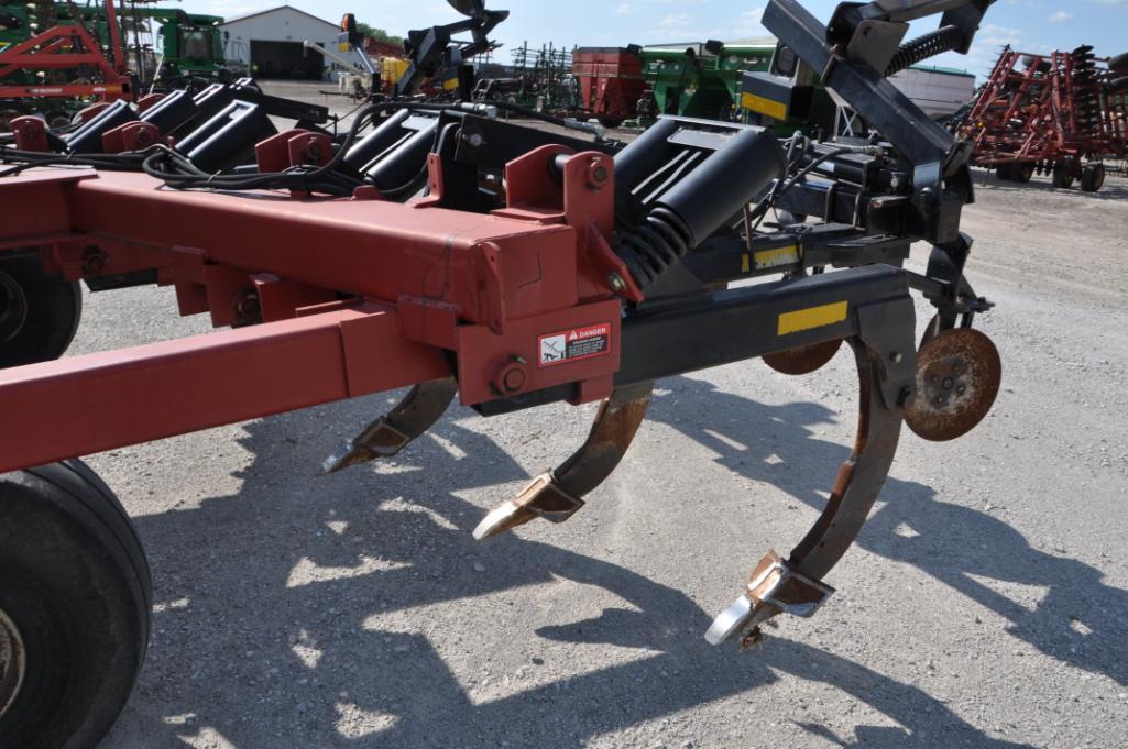 Case-IH 730B 7 shank disc ripper