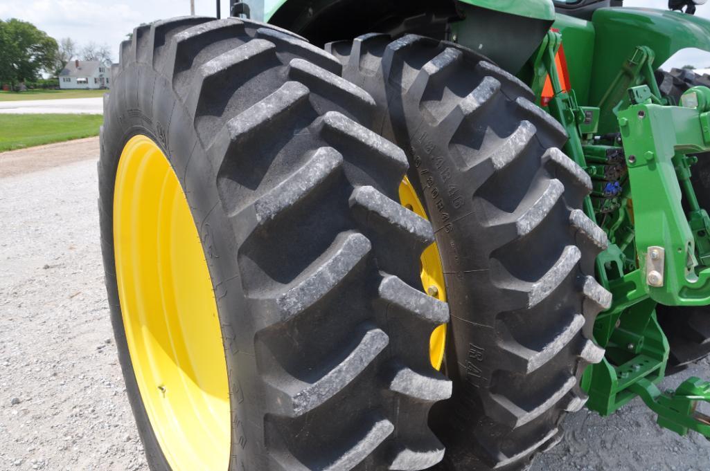 2013 John Deere 8235R MFWD tractor