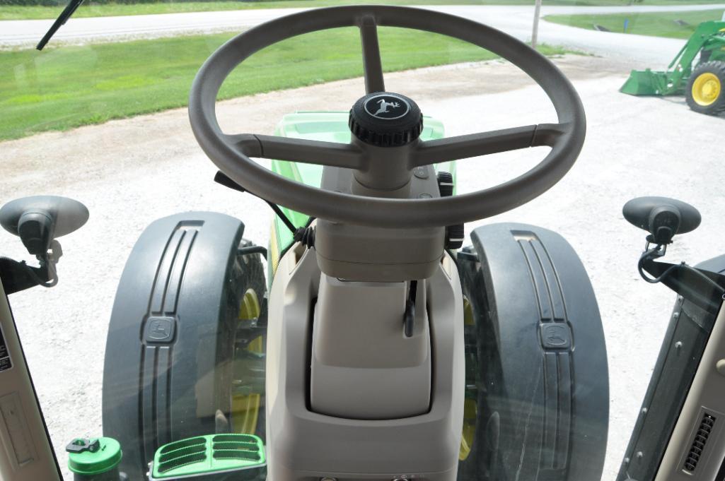 2013 John Deere 8235R MFWD tractor