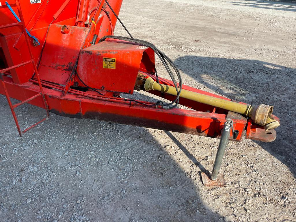 Killbros 1600 grain cart