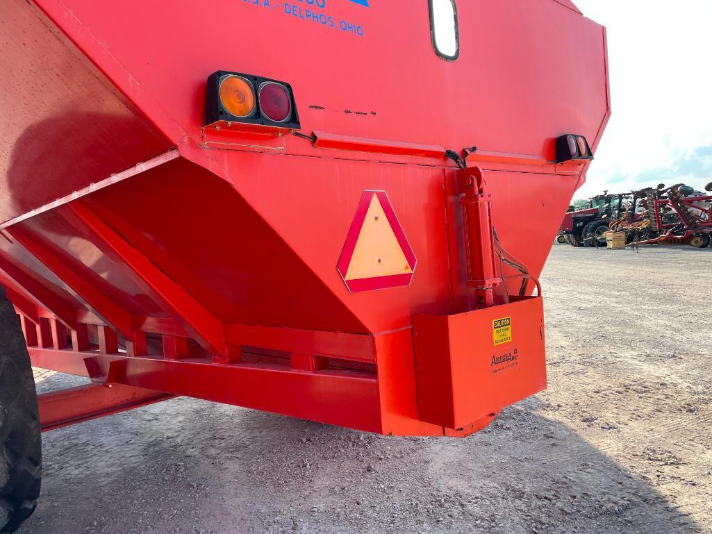 Killbros 1600 grain cart