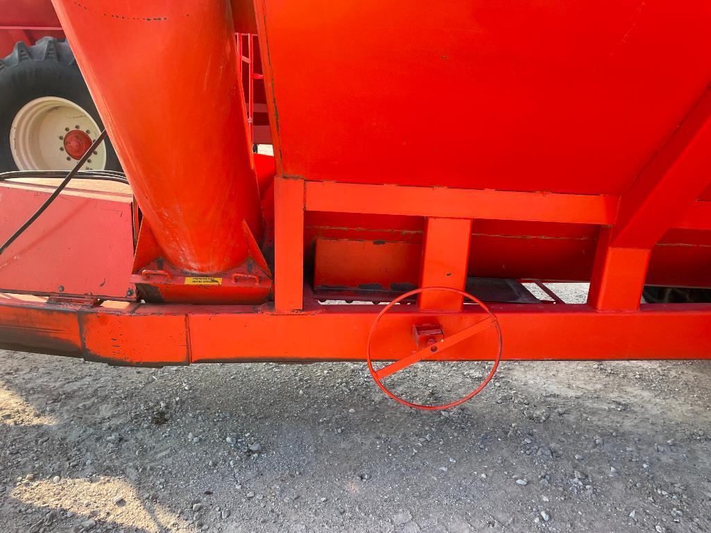Killbros 1600 grain cart