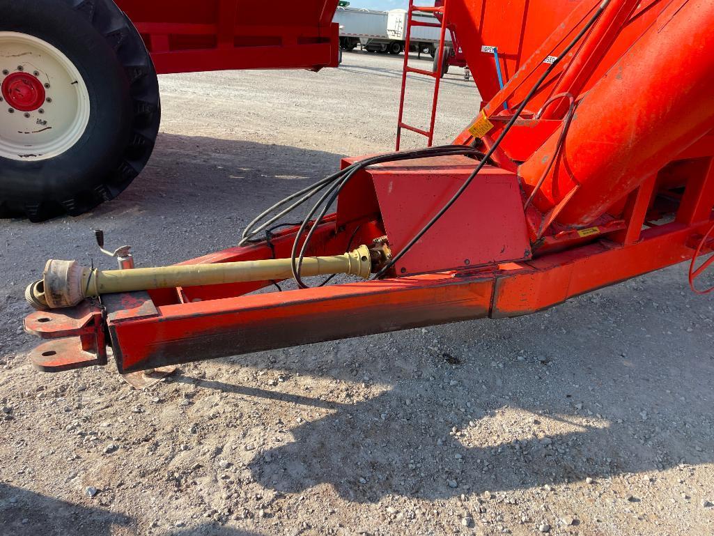 Killbros 1600 grain cart