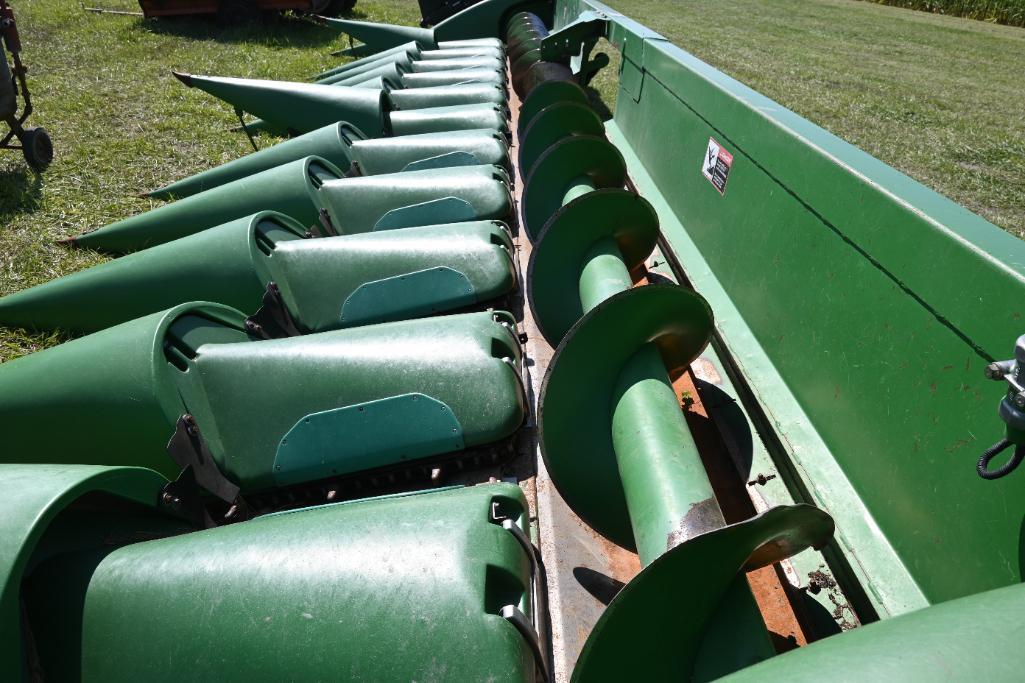 2008 John Deere 612C 12 row 30" corn head