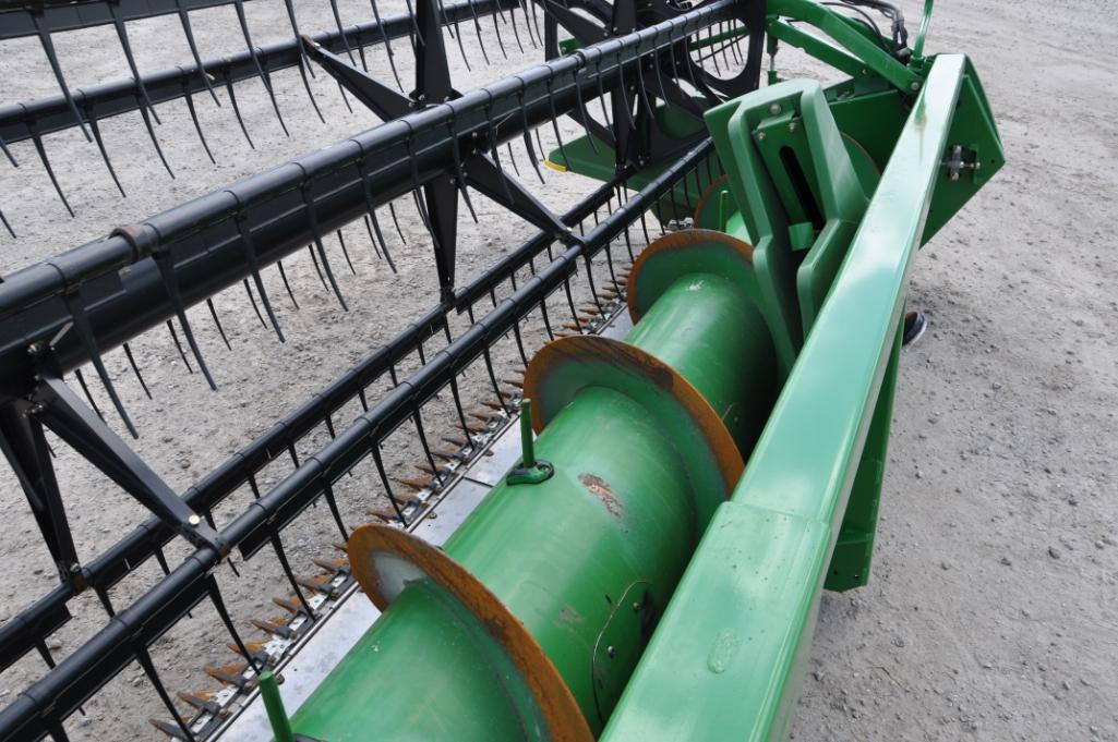 John Deere 630F 30' grain platform