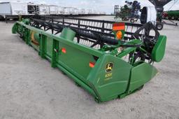 John Deere 630F 30' grain platform